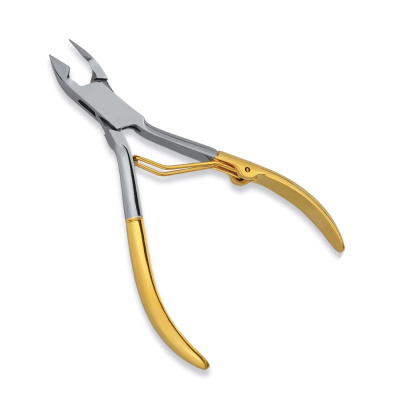 <span>Cuticle Nipper</span>